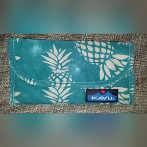 Kavu Teal Pineapple Print Wallet